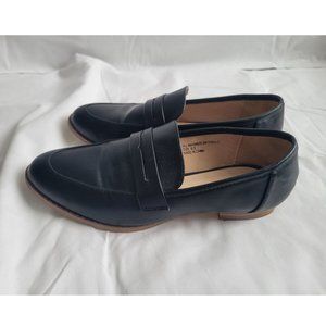 Restricted Black Loafers, 6.5